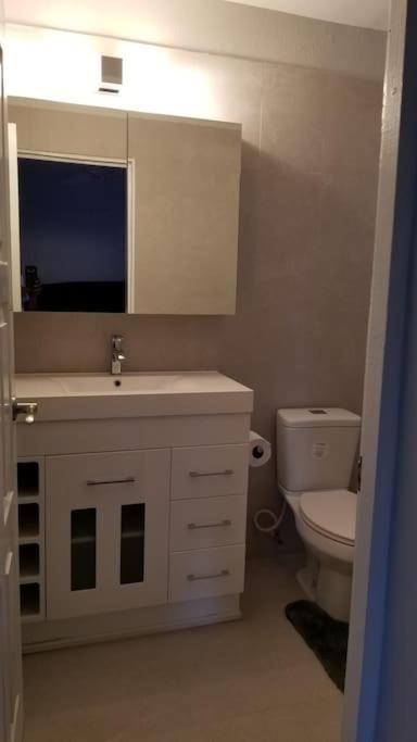 Ridgeview Suite 4 Kingston Ngoại thất bức ảnh